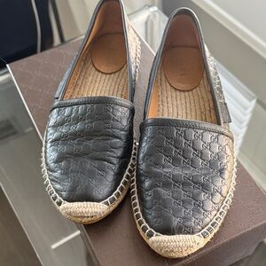 Gucci Black and Tan Espadrille Flats size 37 (7)